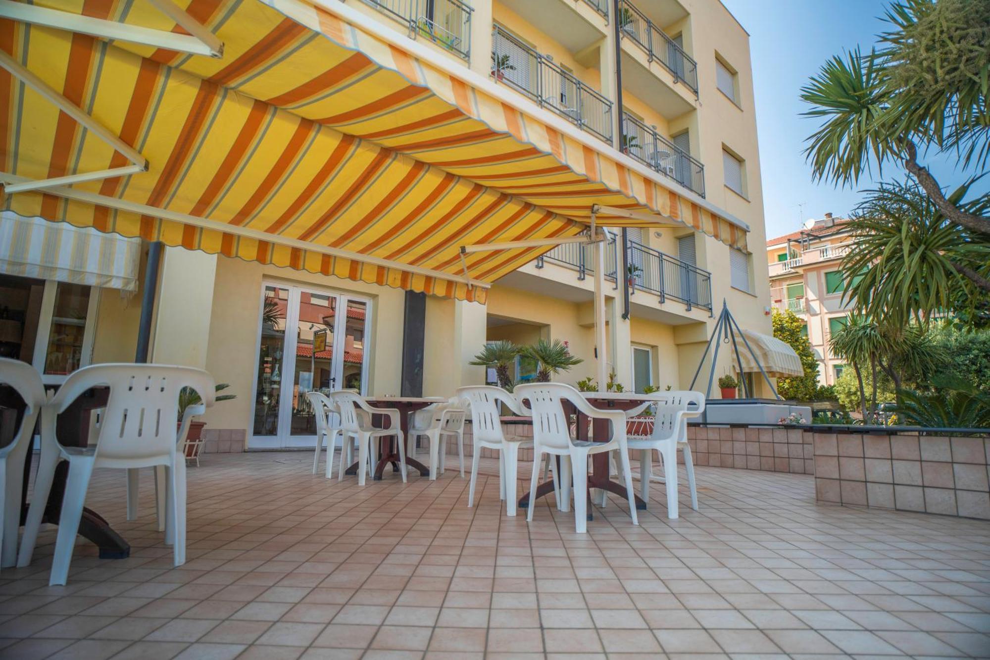 Aparthotel Gloria